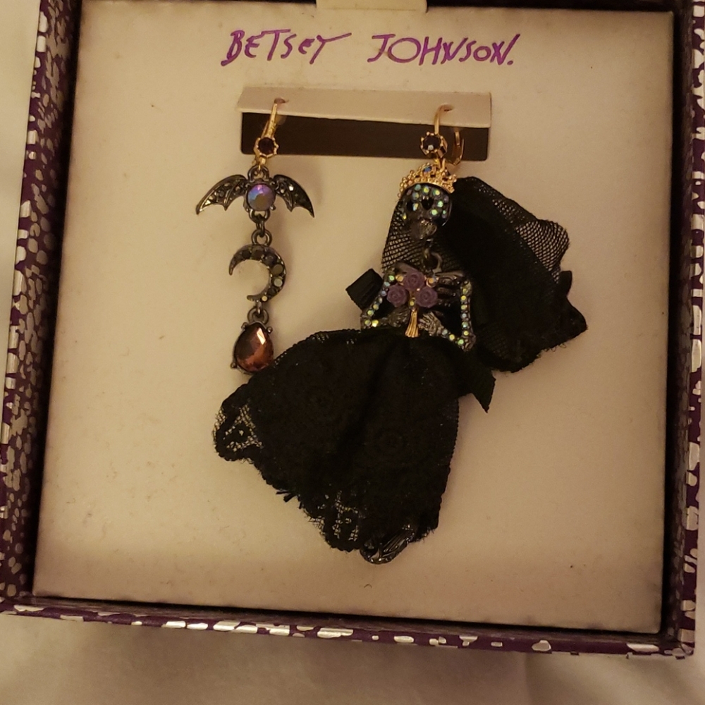 Betsy Johnson earrings